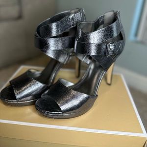 Marc Fisher, size 8,5, color Silver